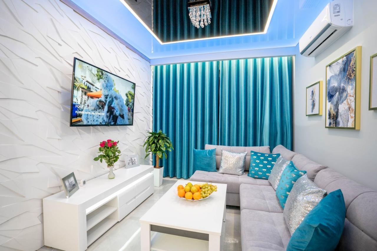 New Apartament Vip Blue Warszawa+Parking Wola Mrokowska エクステリア 写真